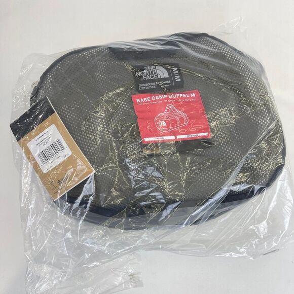 The North Face Base Camp Duffel M | 71 L | NWT - Picture 6 of 7